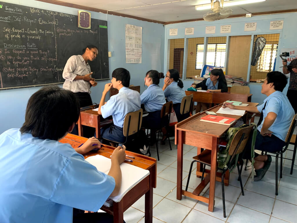 高校留学の費用は?期間ごとの費用や国別の留学費用、奨学金について解説